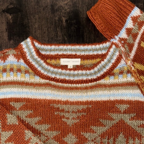 Gilded Intent Aztec Patterned Sweater - Picture 2 of 3